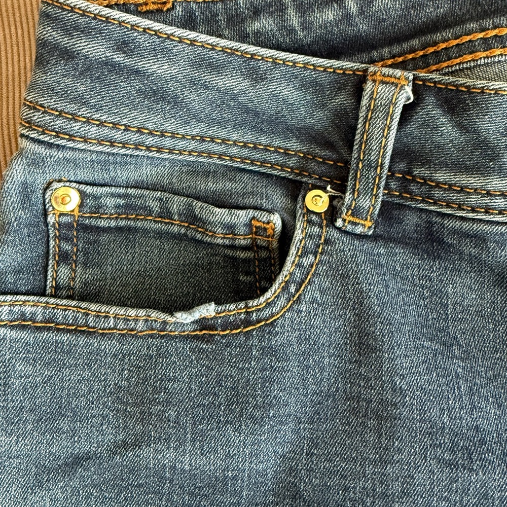 INC EUC Straight Leg Curvy Fit Dark Wash Women's Jeans - Sz 6 - Picture 8 of 8